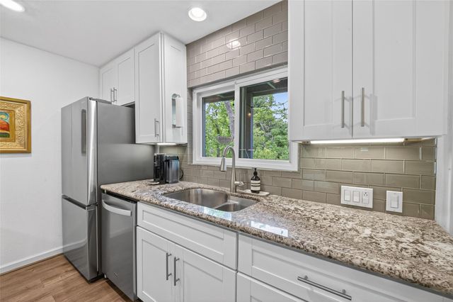 745 Worthshire Street, Houston, TX 77008