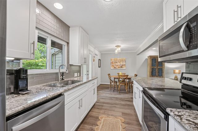 745 Worthshire Street, Houston, TX 77008