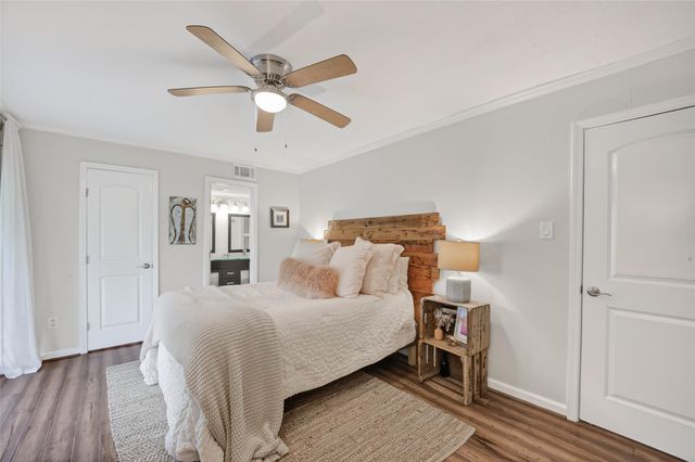 745 Worthshire Street, Houston, TX 77008