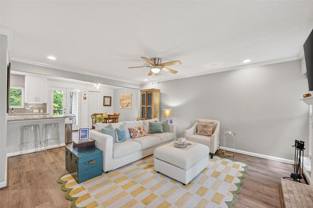 745 Worthshire Street, Houston, TX 77008