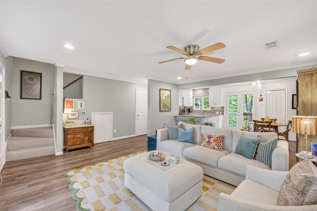 745 Worthshire Street, Houston, TX 77008