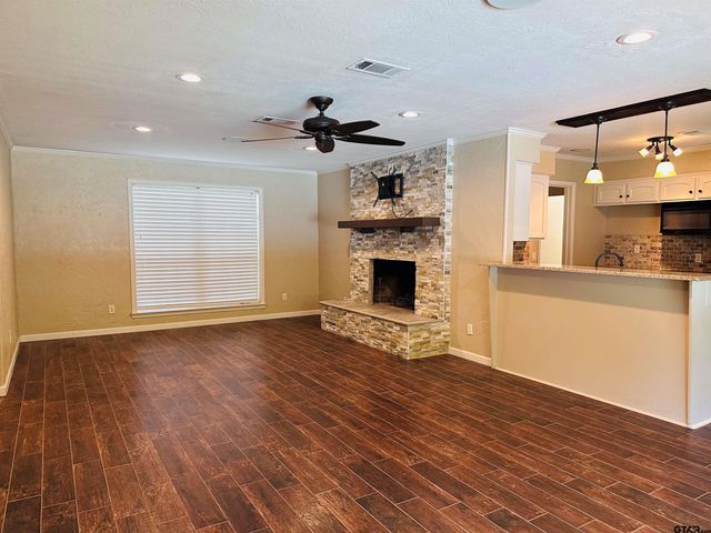 3307 Bogota, Athens, TX 75752