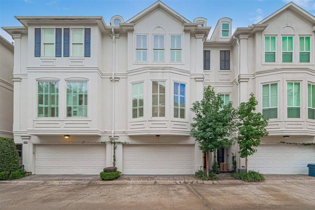 1906 Greenwich Place Drive, Houston, TX 77019