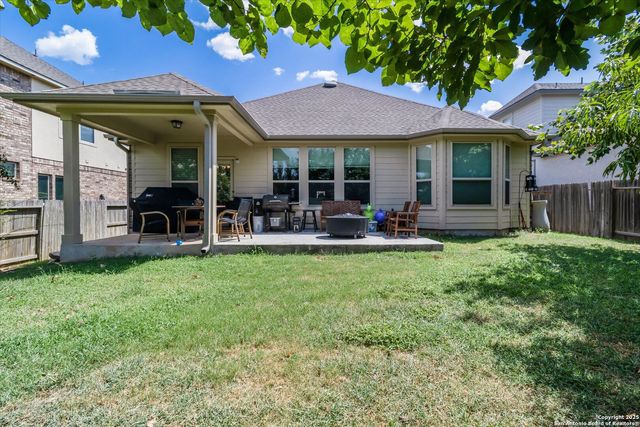 9815 Catell, Boerne, TX 78006