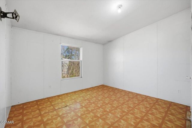 1799 Mellow Road, Newport, TN 37821