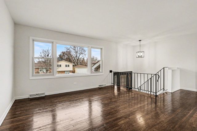 6607 163rd Place, Tinley Park, IL 60477