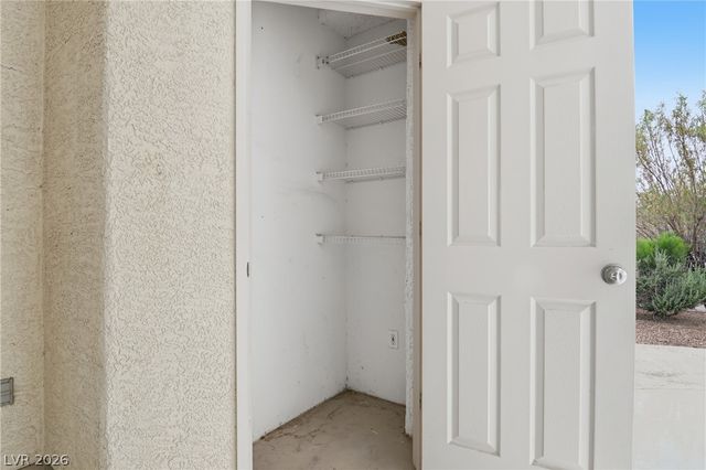 2604 Memphis Avenue, Henderson, NV 89052