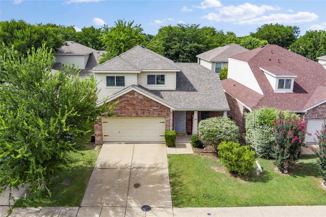 222 Cliff Heights Circle, Dallas, TX 75241
