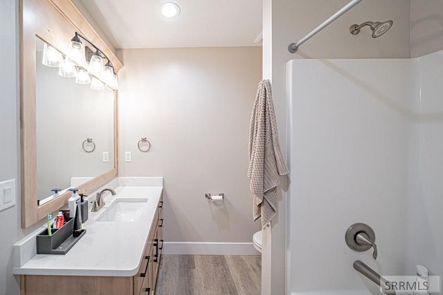 367 N Fanning Avenue, Idaho Falls, ID 83401