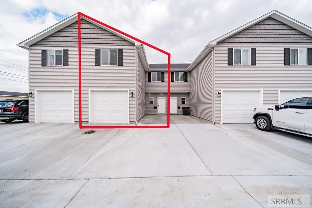 Image 2 of property listing at 367 N Fanning Avenue, Idaho Falls, ID 83401