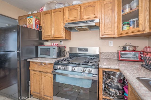 2500 E Fairmount, Los Angeles, CA 90033