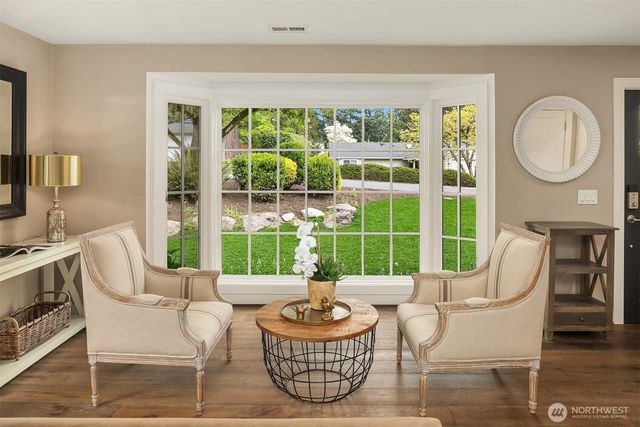 2613 126th Avenue NE, Bellevue, WA 98005