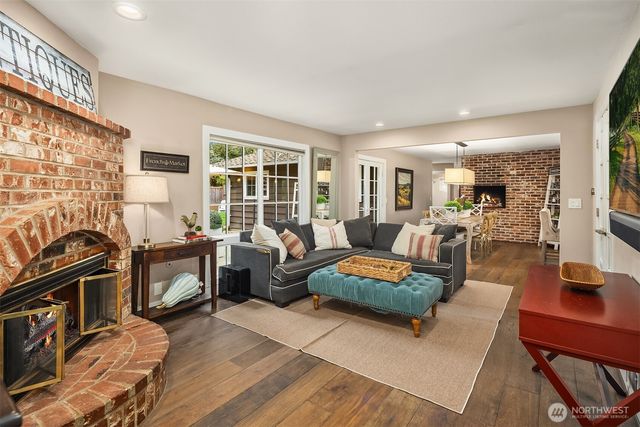 2613 126th Avenue NE, Bellevue, WA 98005