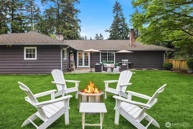 2613 126th Avenue NE, Bellevue, WA 98005