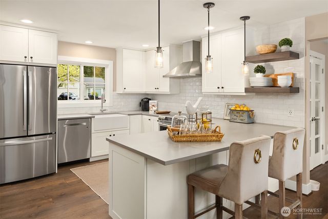 2613 126th Avenue NE, Bellevue, WA 98005