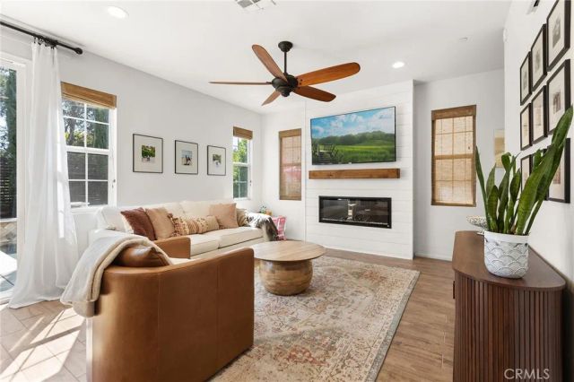 42704 Azure, Temecula, CA 92592