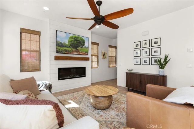 42704 Azure, Temecula, CA 92592