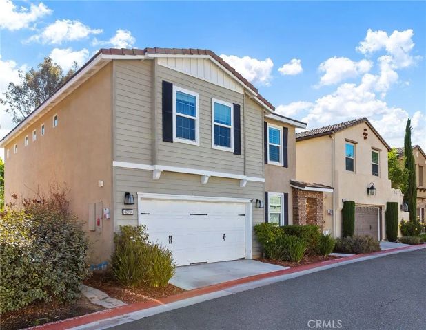 42704 Azure, Temecula, CA 92592
