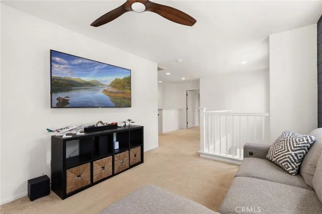 42704 Azure, Temecula, CA 92592