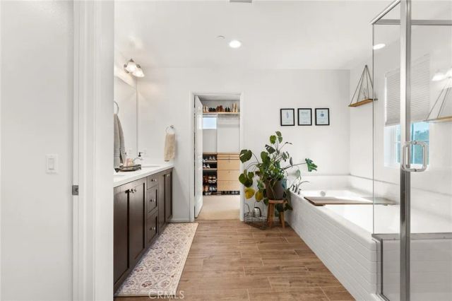 42704 Azure, Temecula, CA 92592