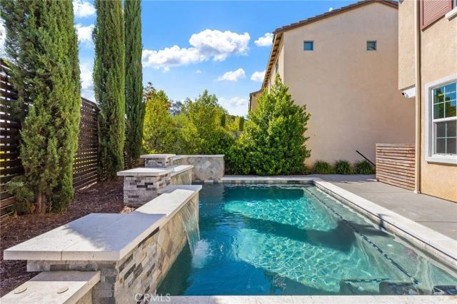 42704 Azure, Temecula, CA 92592