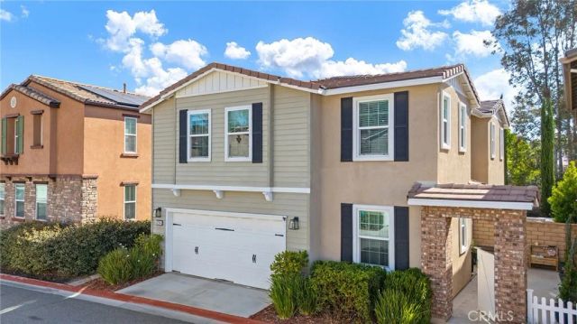 42704 Azure, Temecula, CA 92592