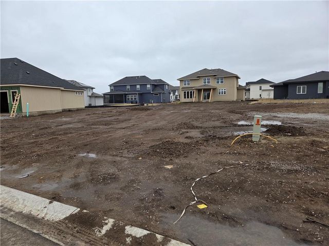 17458 W 169th Place, Olathe, KS 66062