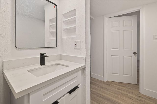 3300 Yorktown Street 15, Houston, TX 77056