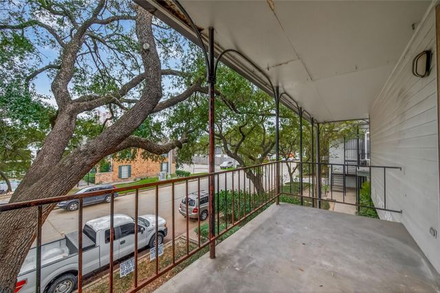 3300 Yorktown Street 15, Houston, TX 77056