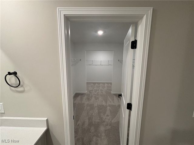 32727 Sandridge Run, Avon Lake, OH 44012