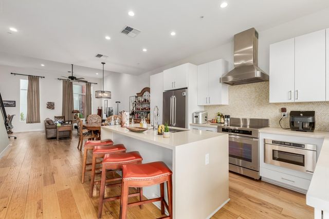 16510 N 92nd Street Unit 1017, Scottsdale, AZ 85260