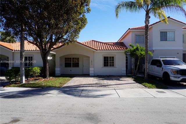 18213 SW 109th Path, Miami, FL 33157