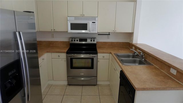 18213 SW 109th Path, Miami, FL 33157