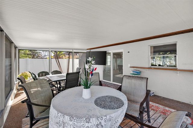 7227 118TH CIRCLE, Largo, FL 33773