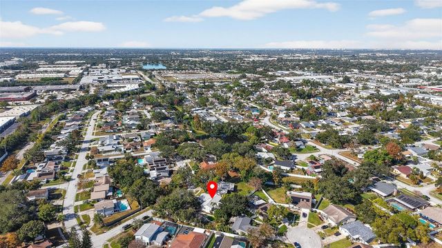 7227 118TH CIRCLE, Largo, FL 33773