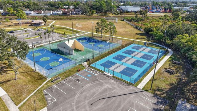 7227 118TH CIRCLE, Largo, FL 33773