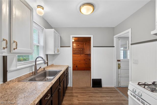 3726 Vernon Avenue NW, Canton, OH 44709