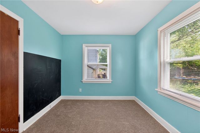 3726 Vernon Avenue NW, Canton, OH 44709