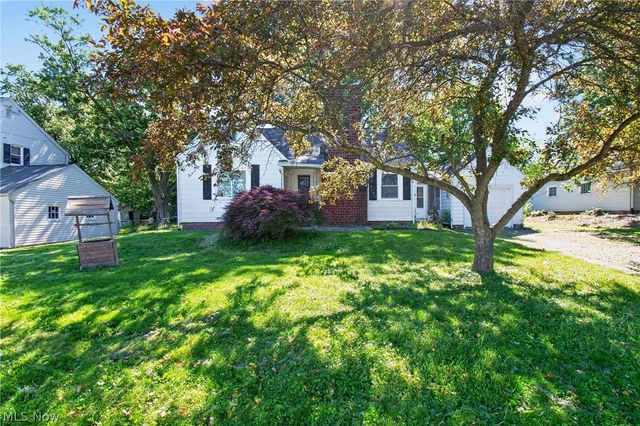 3726 Vernon Avenue NW, Canton, OH 44709