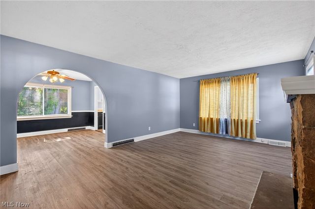 3726 Vernon Avenue NW, Canton, OH 44709