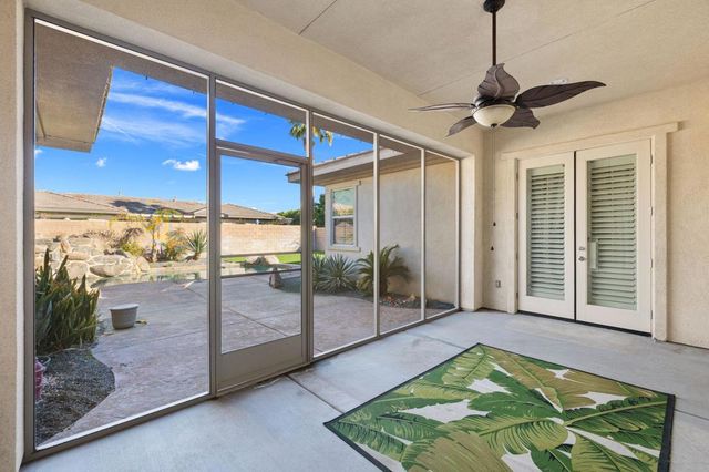 79738 S Parkway Esplanade S, La Quinta, CA 92253