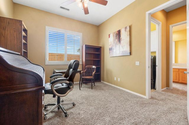 79738 S Parkway Esplanade S, La Quinta, CA 92253