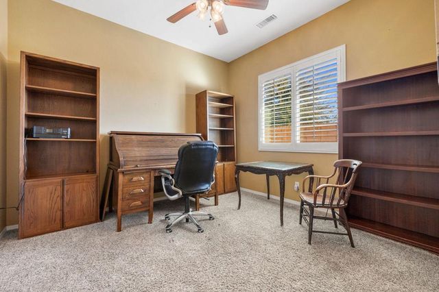 79738 S Parkway Esplanade S, La Quinta, CA 92253