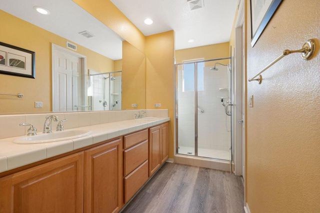 79738 S Parkway Esplanade S, La Quinta, CA 92253