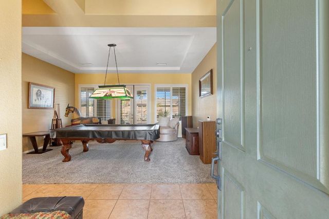 79738 S Parkway Esplanade S, La Quinta, CA 92253