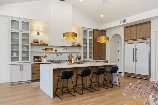417 Hovey Ct, Roseville, CA 95678