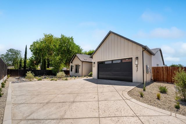 417 Hovey Ct, Roseville, CA 95678