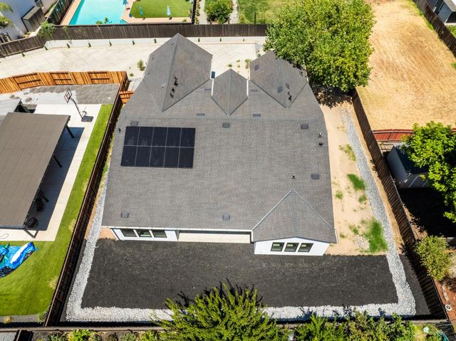 417 Hovey Ct, Roseville, CA 95678
