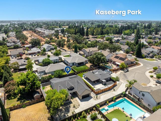 417 Hovey Ct, Roseville, CA 95678
