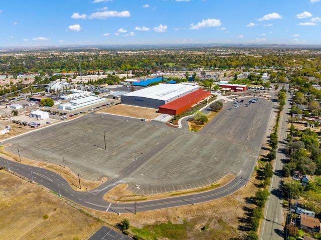 417 Hovey Ct, Roseville, CA 95678